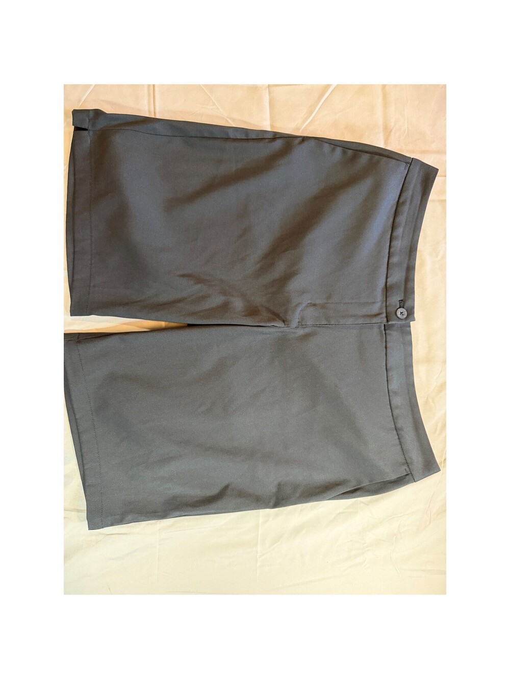 Nike Dri-FIT Golf Shorts Womens 10 Black Flat Front Performance Athletic Bermuda